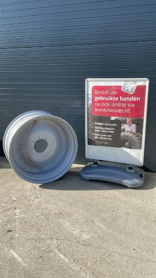Imagine Jante camion Heuver18-38 WHEEL SILVER 221-275-8 20 RECHT ET-15 VAST 2 KANTEN GELAST INCL. VALVE PROTECTOR